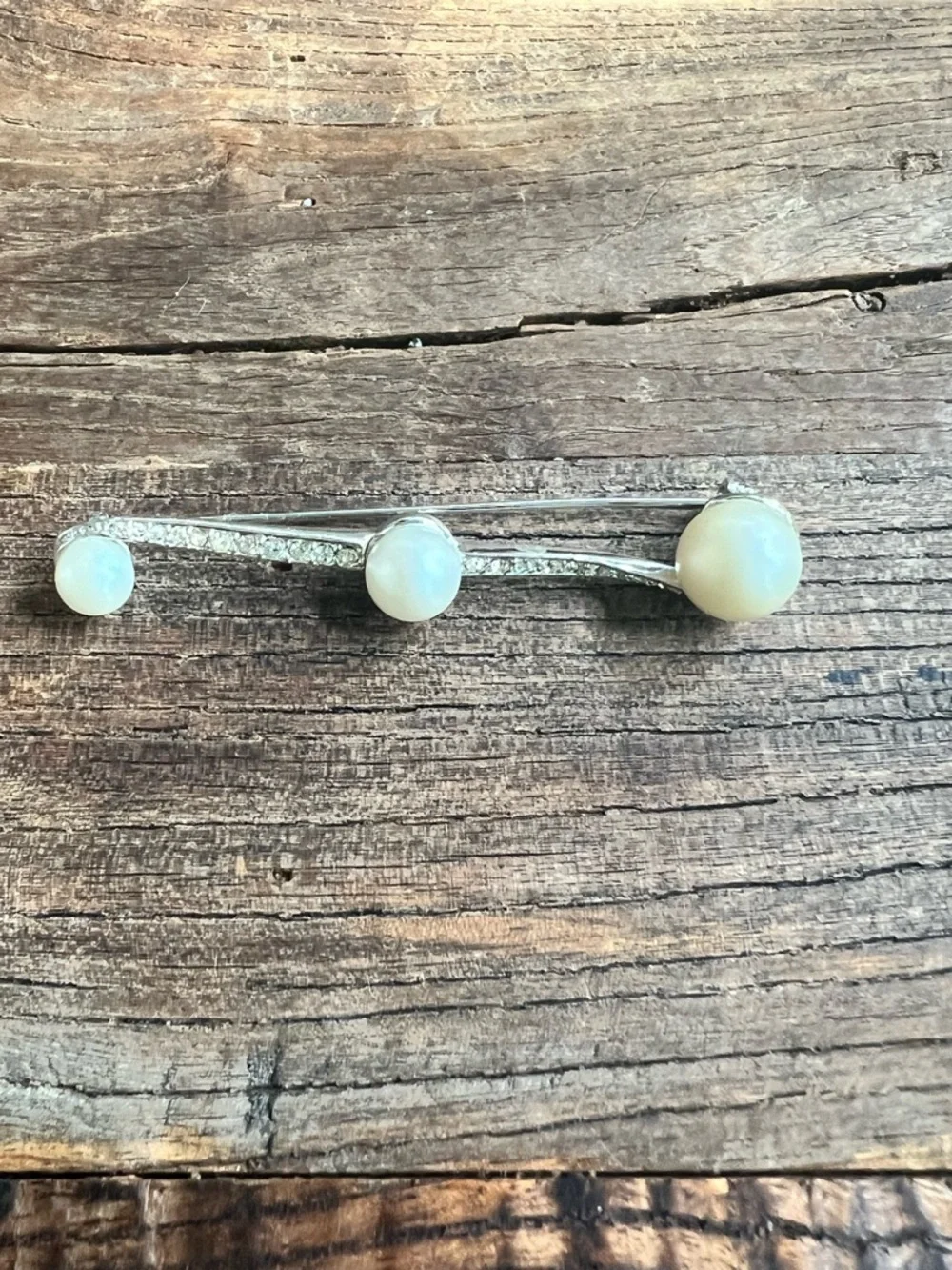 Simple Vintage 70's Silver Tone Faux Pearl Large Showy Brooch Marvella